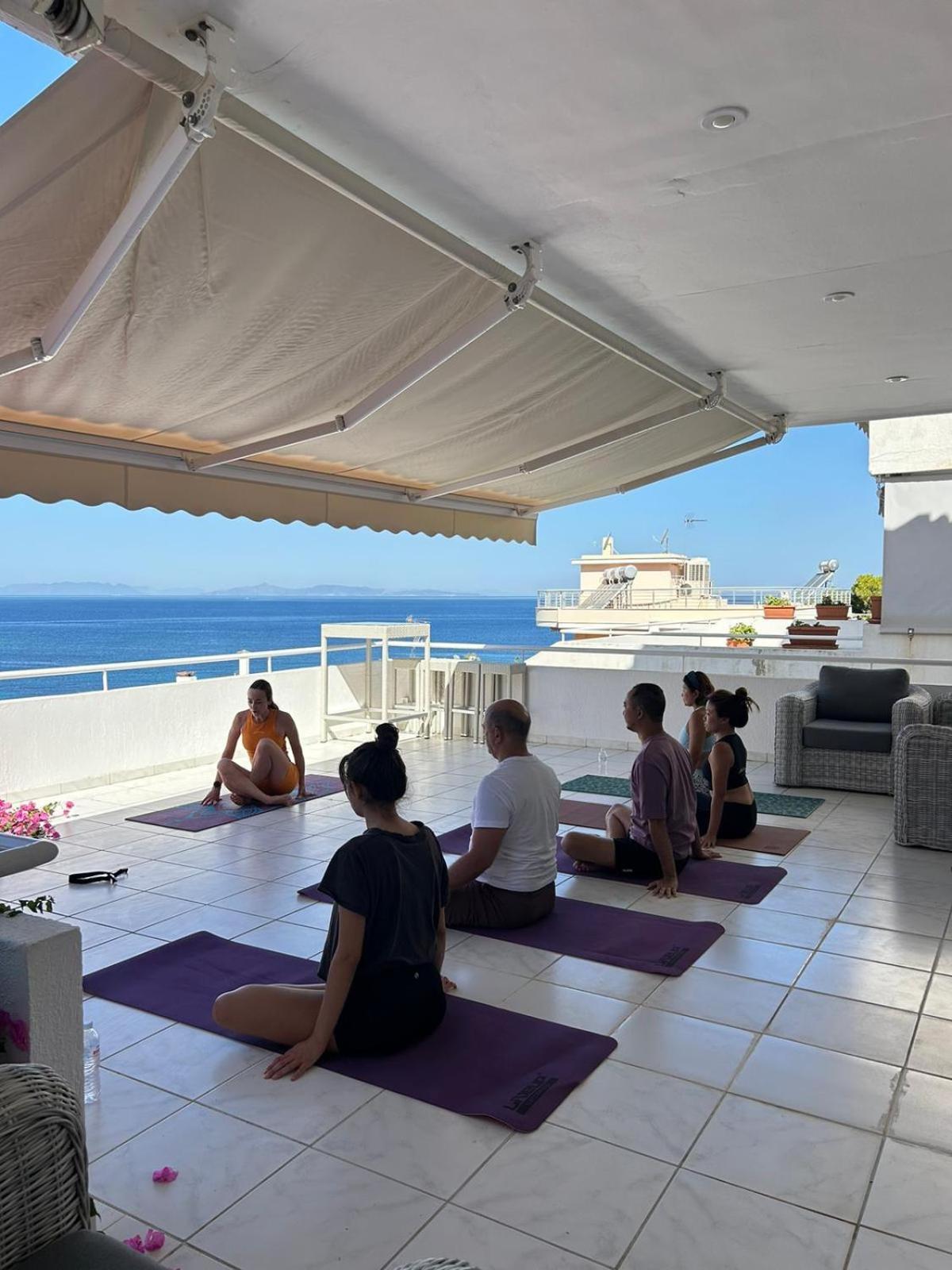 Sea, La Vie Apartment Saronida Ngoại thất bức ảnh